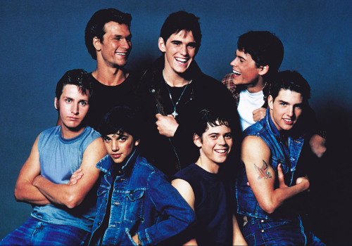 How old were all the actors in the outsiders?